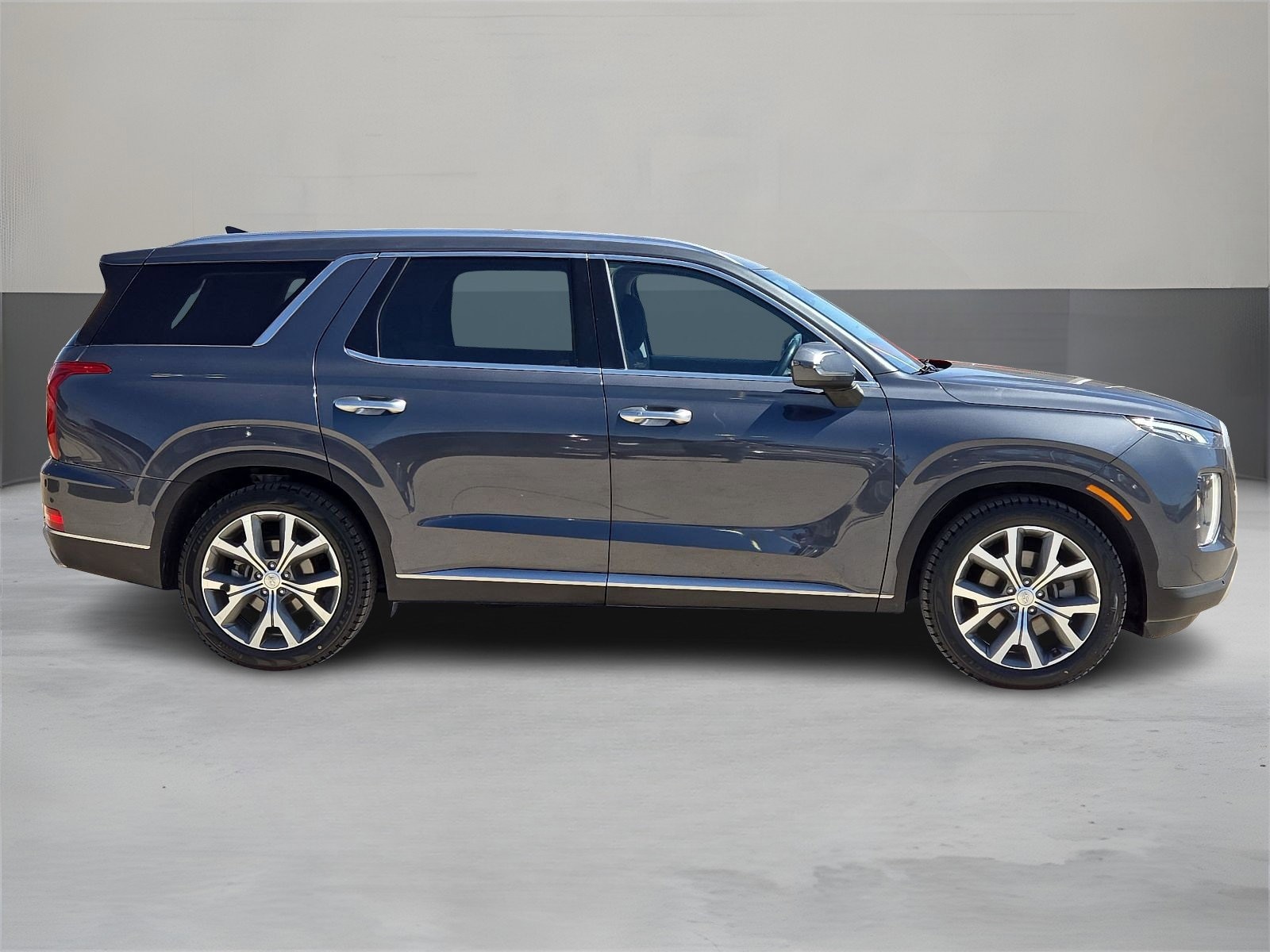 Used 2022 Hyundai Palisade SEL with VIN KM8R44HE4NU468733 for sale in El Paso, TX