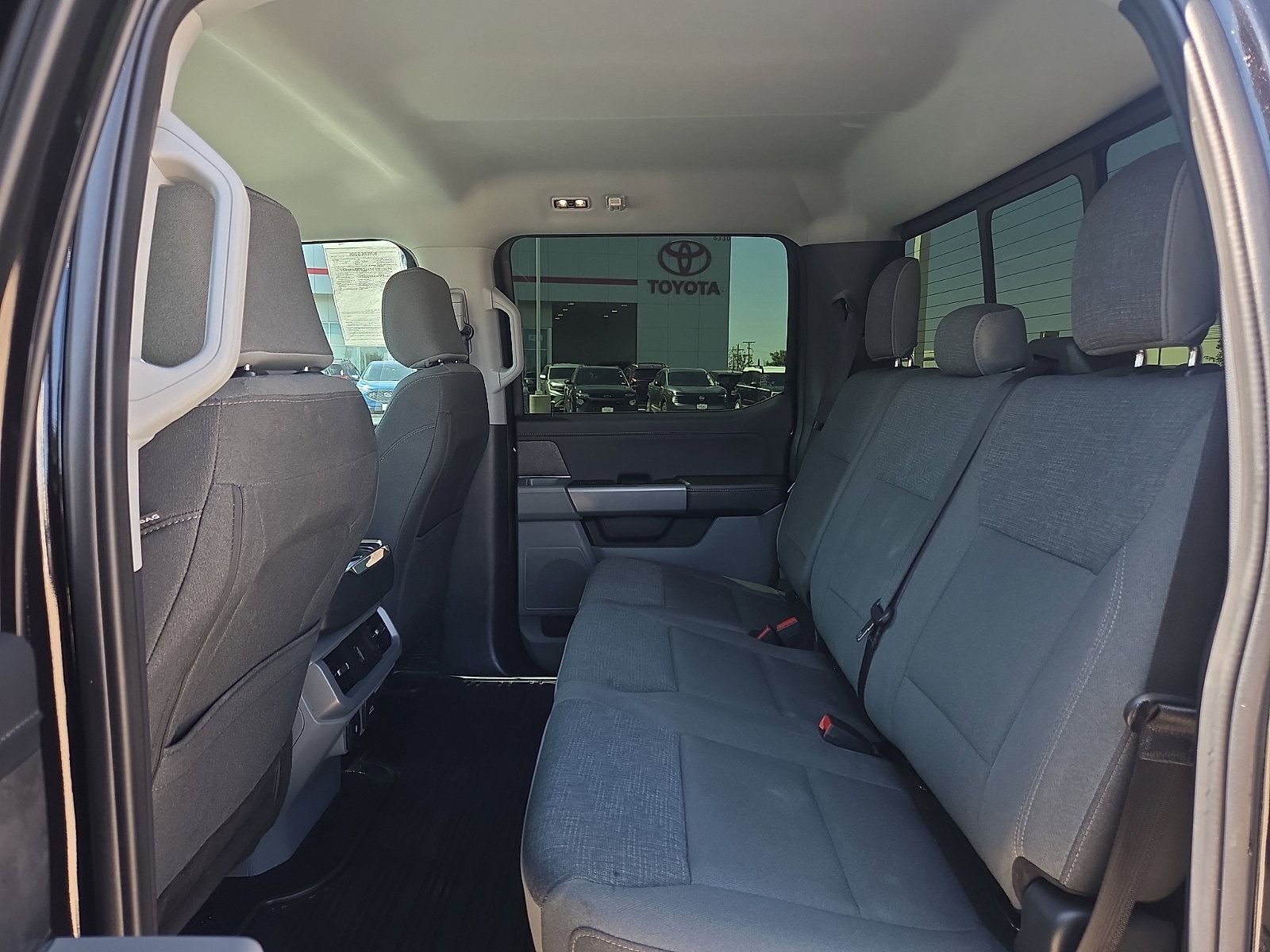 2024 Ford F-150 XLT - Photo 7