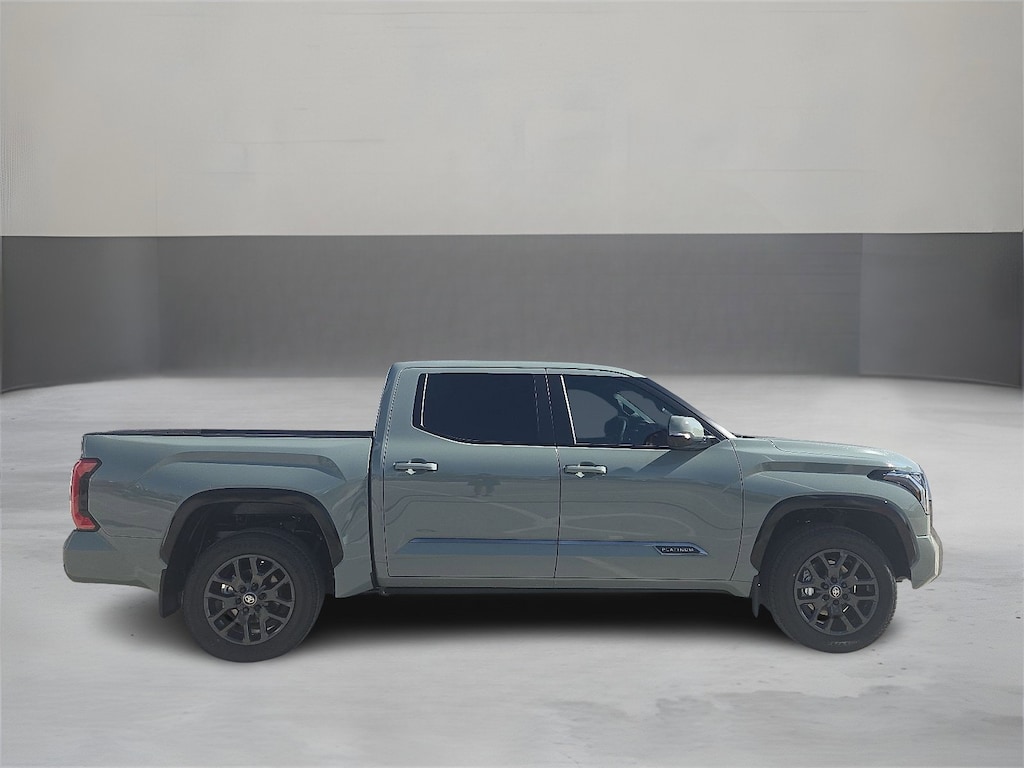 New 2026 Toyota Tundra Platinum PLATINUM CREWMAX 5.5
