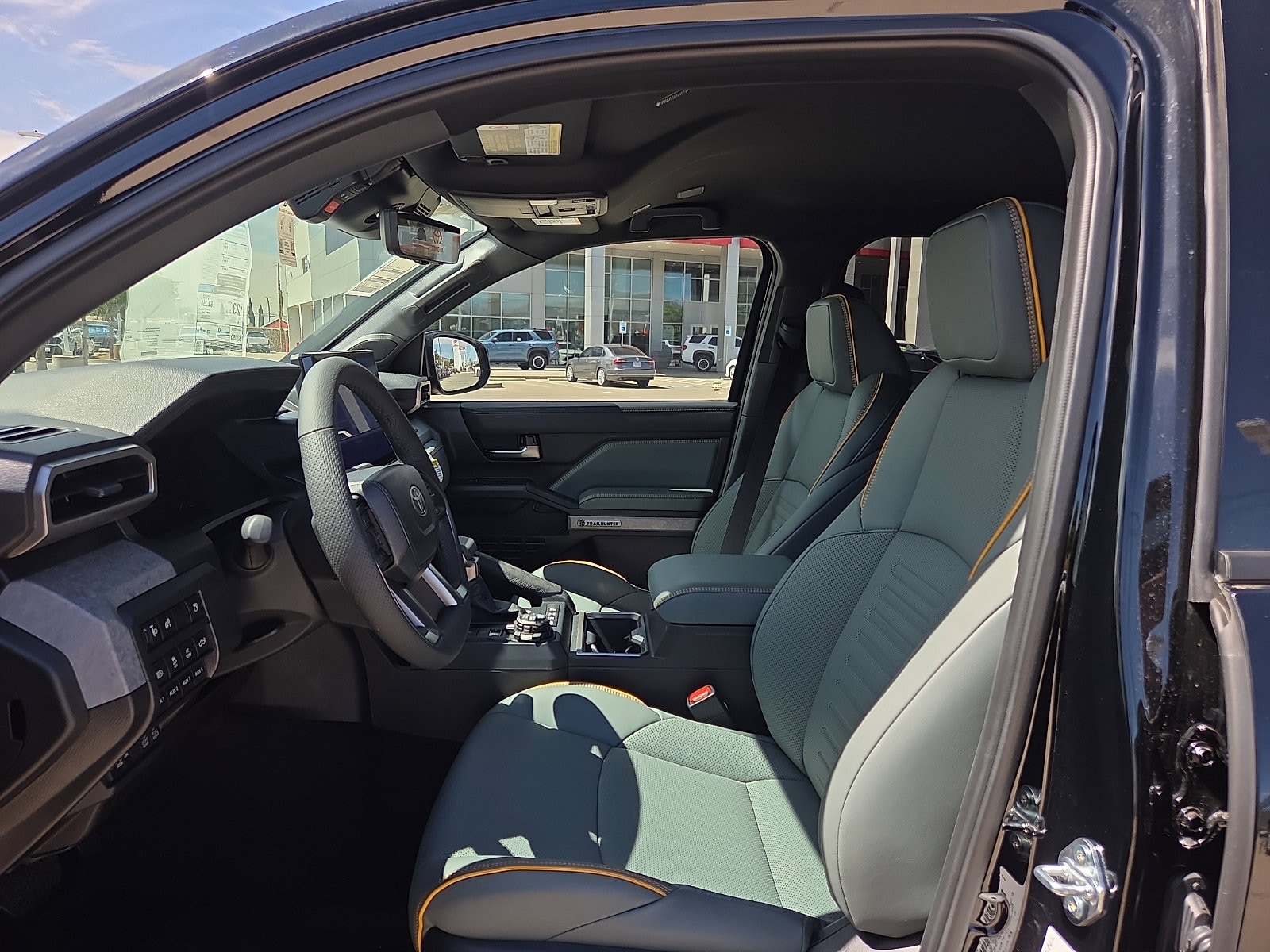 2026 Toyota Tacoma Trailhunter - Photo 8