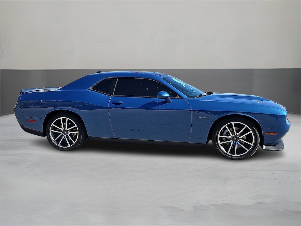 Used 2023 Dodge Challenger R/T Coupe