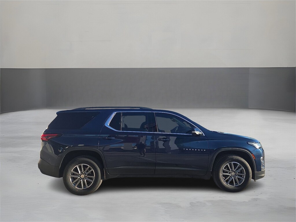 Used 2023 Chevrolet Traverse LT Cloth w/1LT SUV