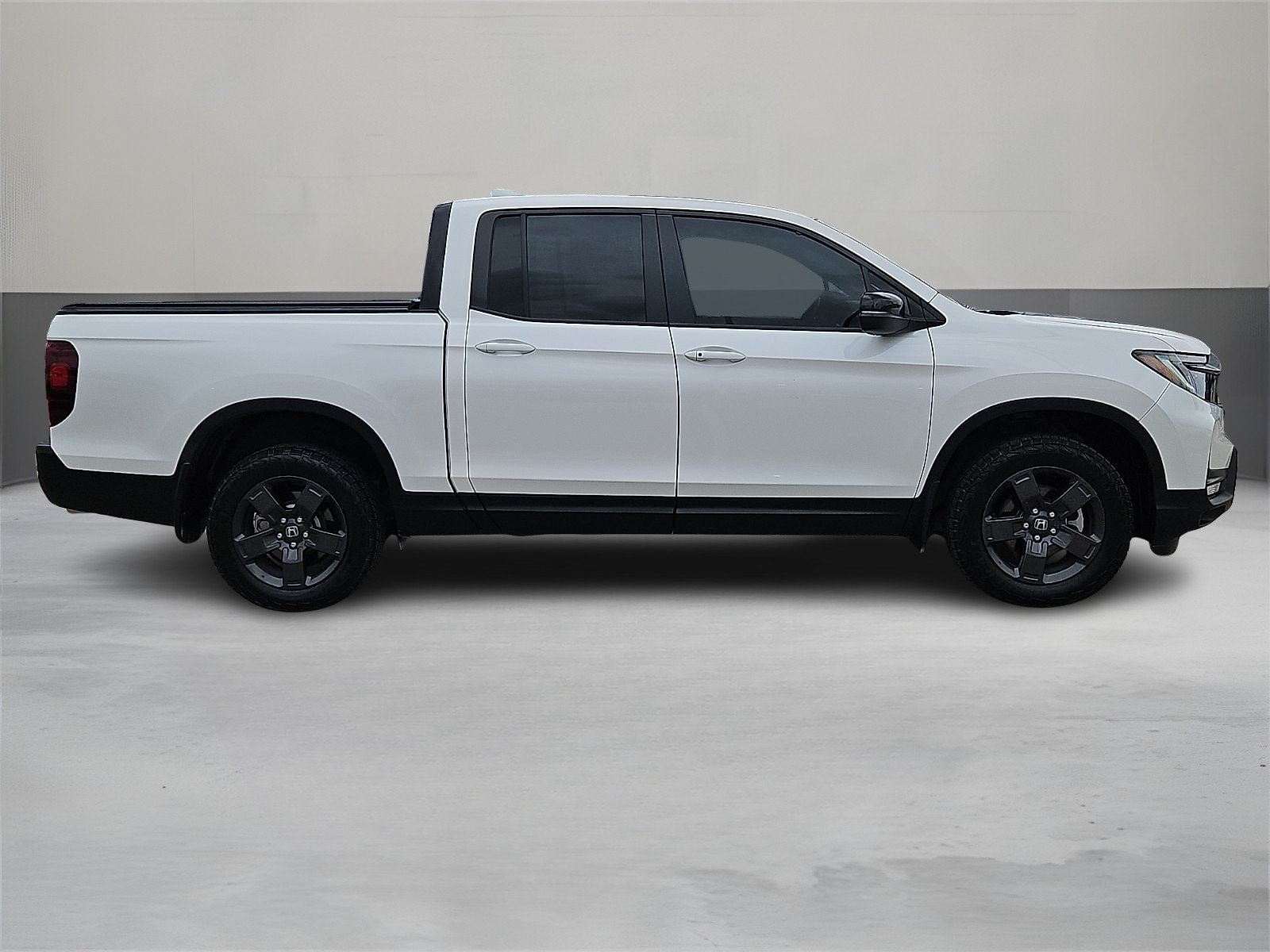2026 Honda Ridgeline TrailSport - Photo 2