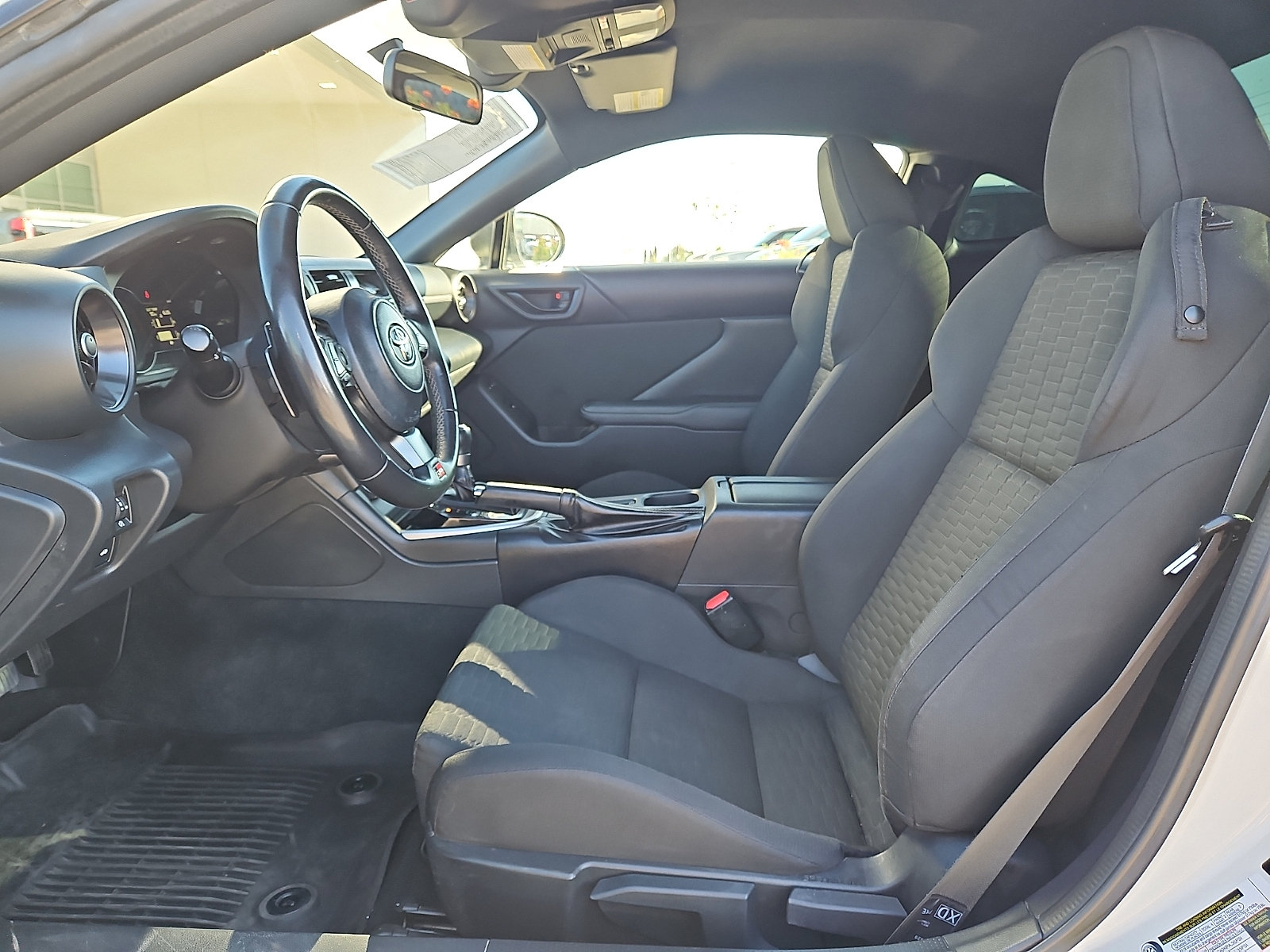2022 Toyota GR86 Base - Photo 9