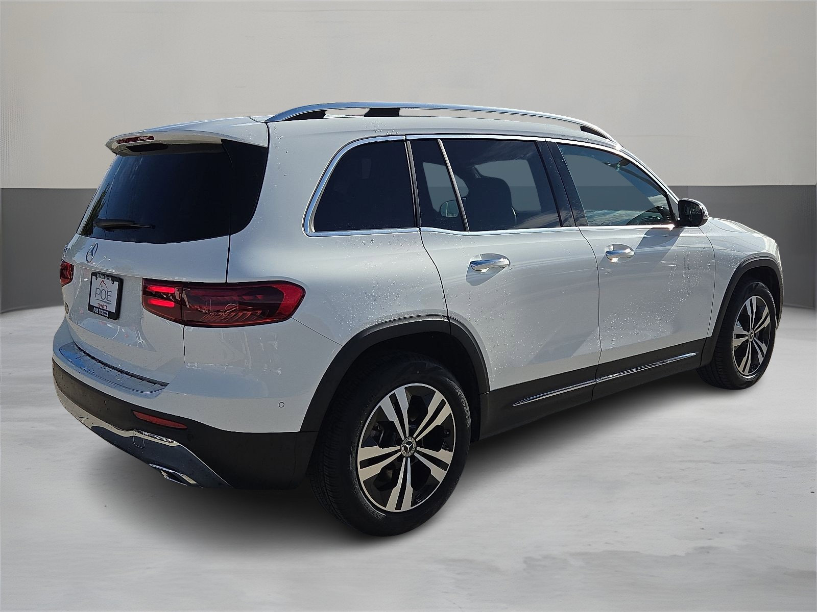 2024 Mercedes-Benz GLB Base - Photo 3
