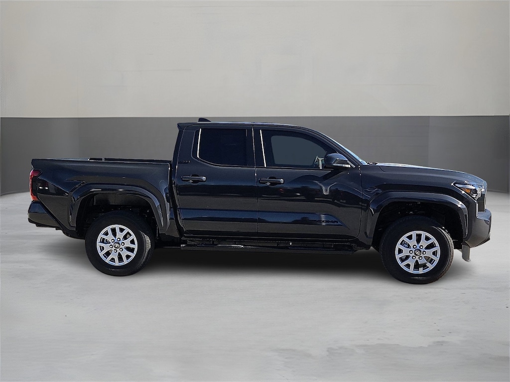 New 2025 Toyota Tacoma SR5 4X4 DOUBLE CAB
