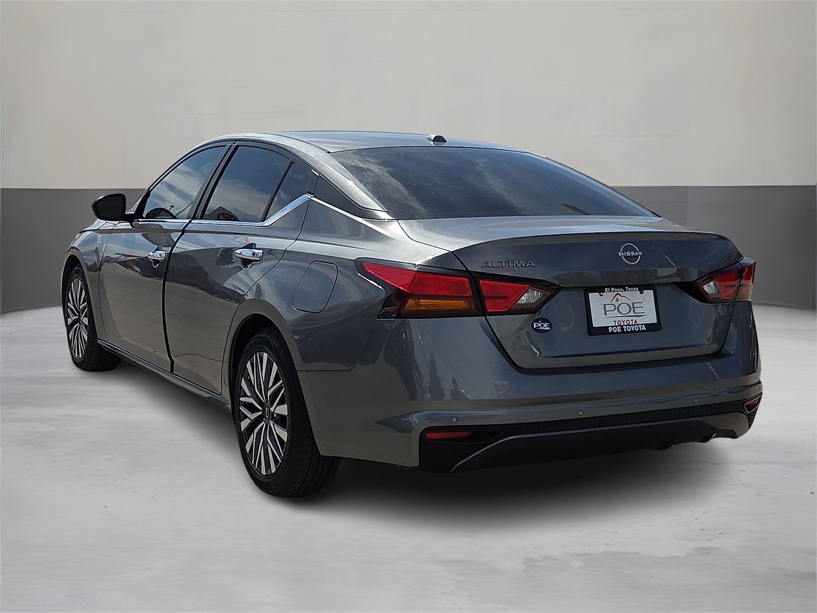2025 Nissan Altima SV - Photo 4