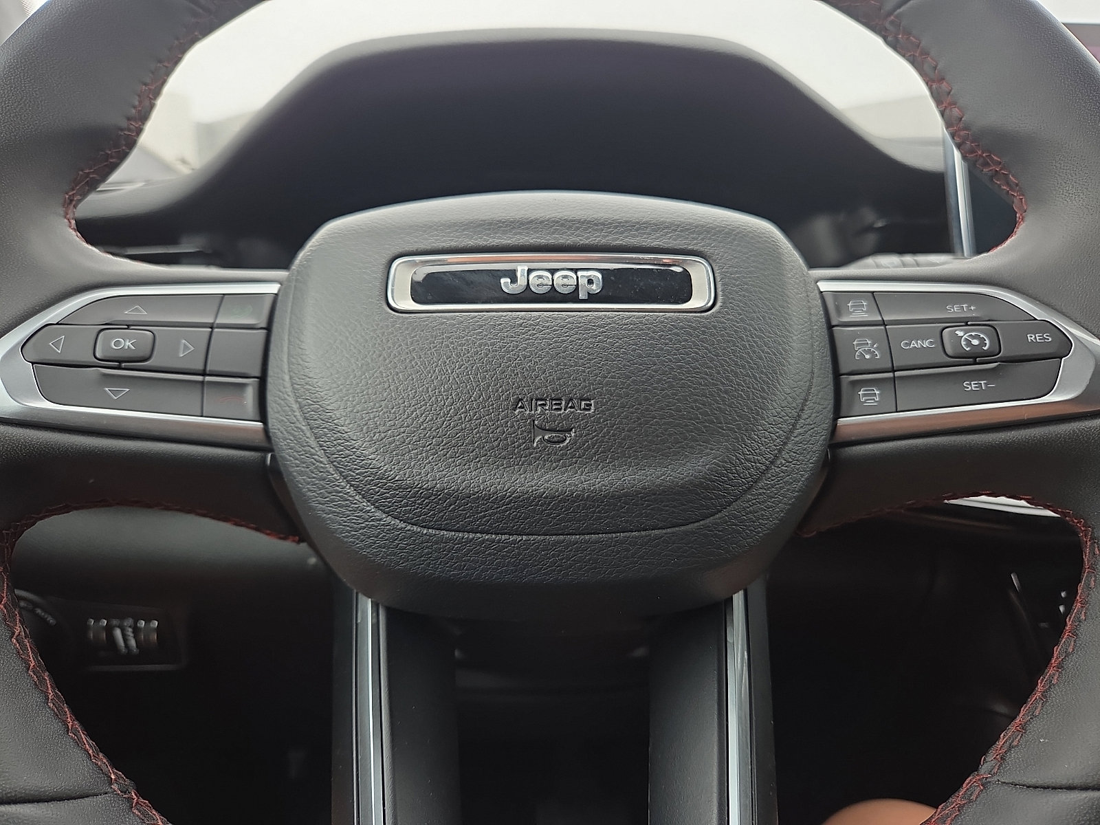 2025 Jeep Compass Trailhawk - Photo 11