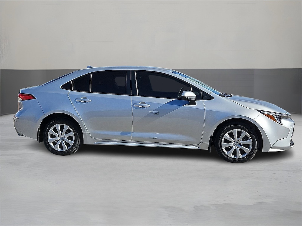 Certified 2025 Toyota Corolla Hybrid LE Sedan