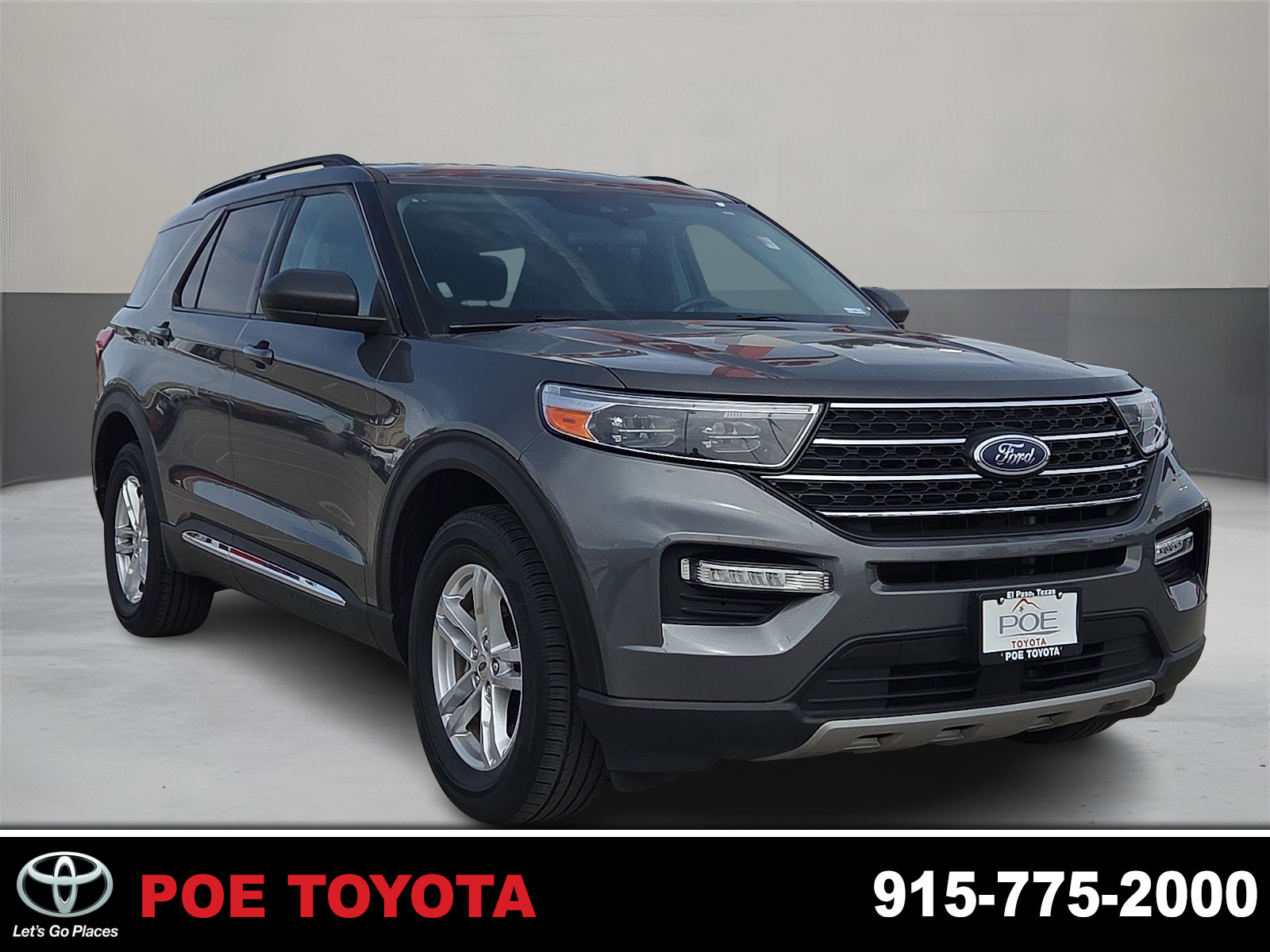 2023 Ford Explorer XLT 4WD's photo