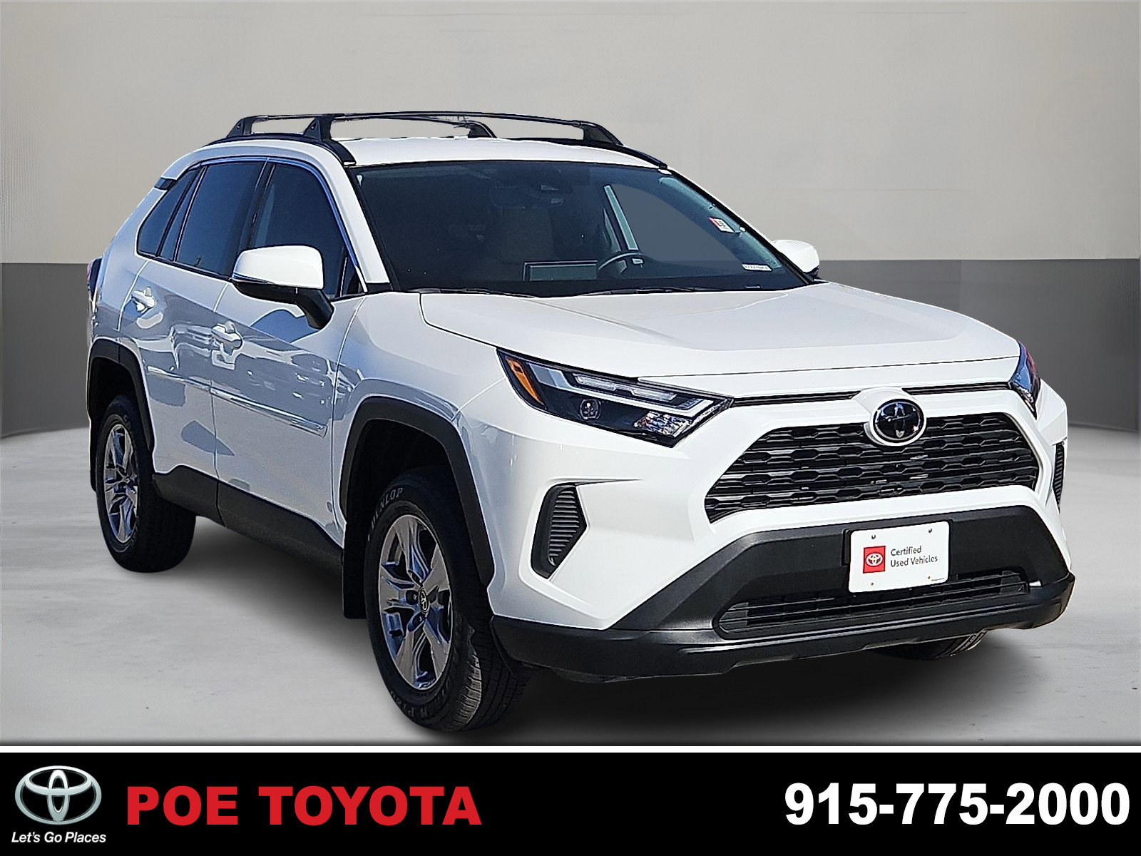 2025 Toyota RAV4 XLE's photo