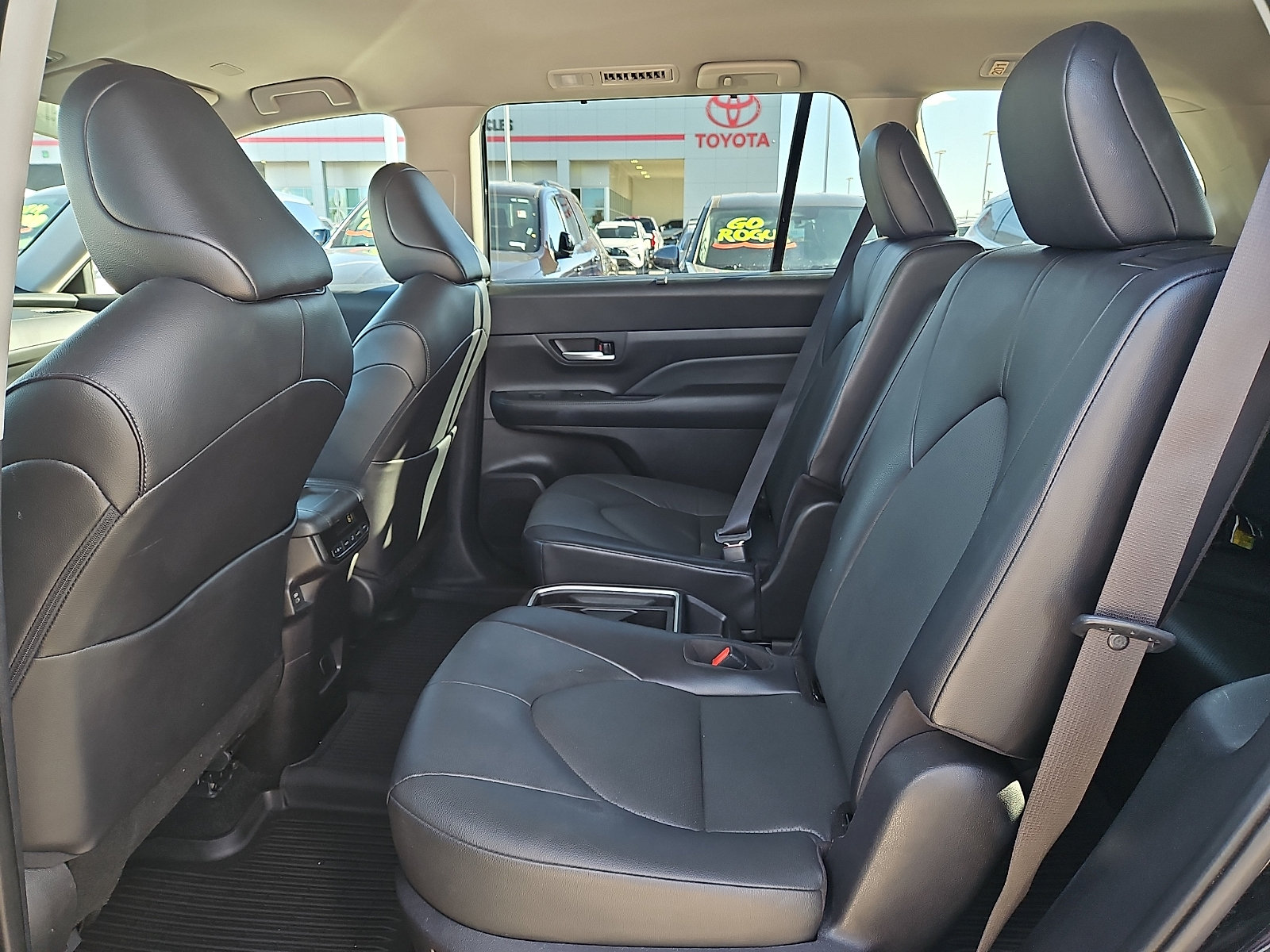 2025 Toyota Grand Highlander XLE - Photo 7