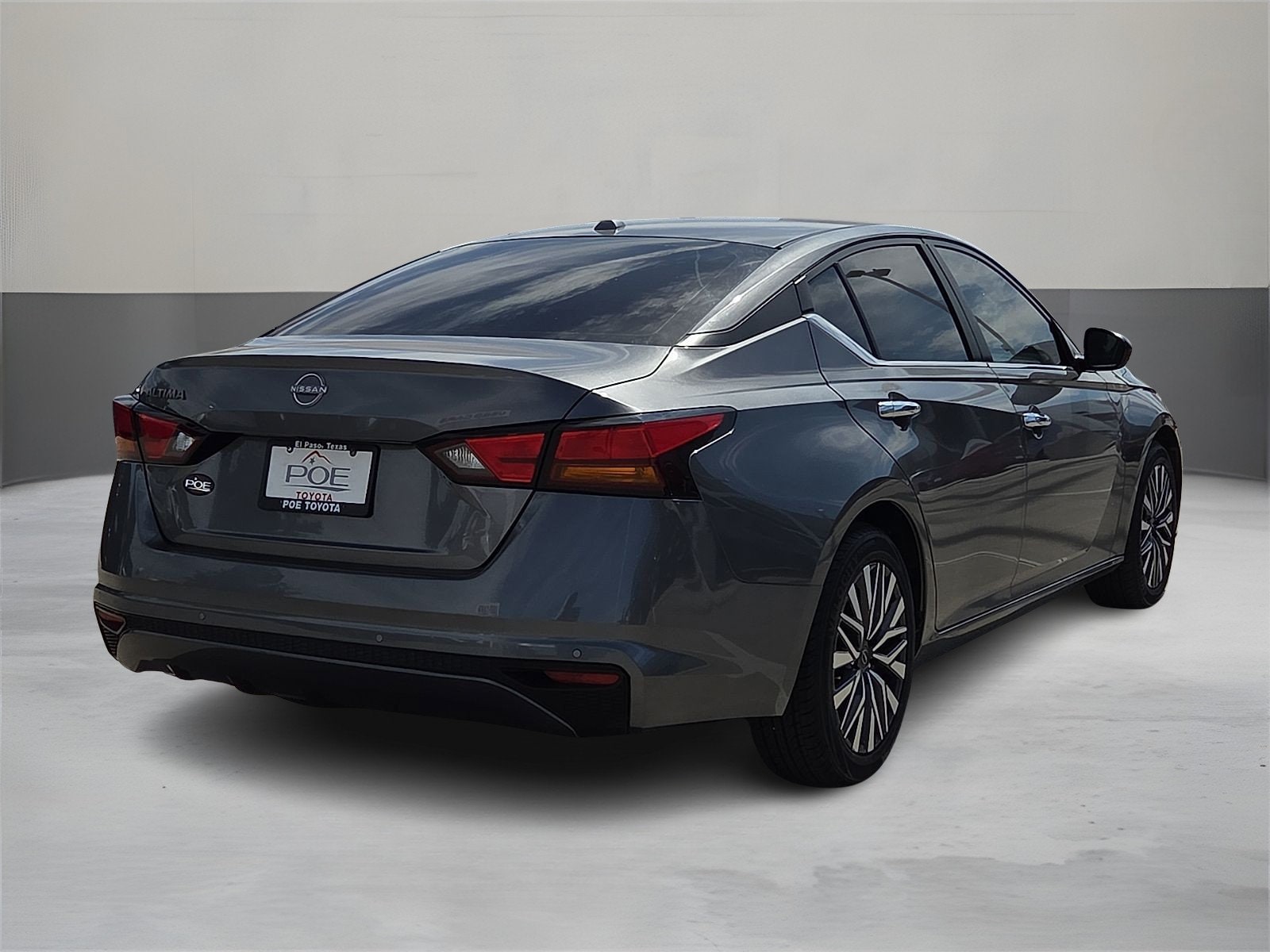 2025 Nissan Altima SV - Photo 3