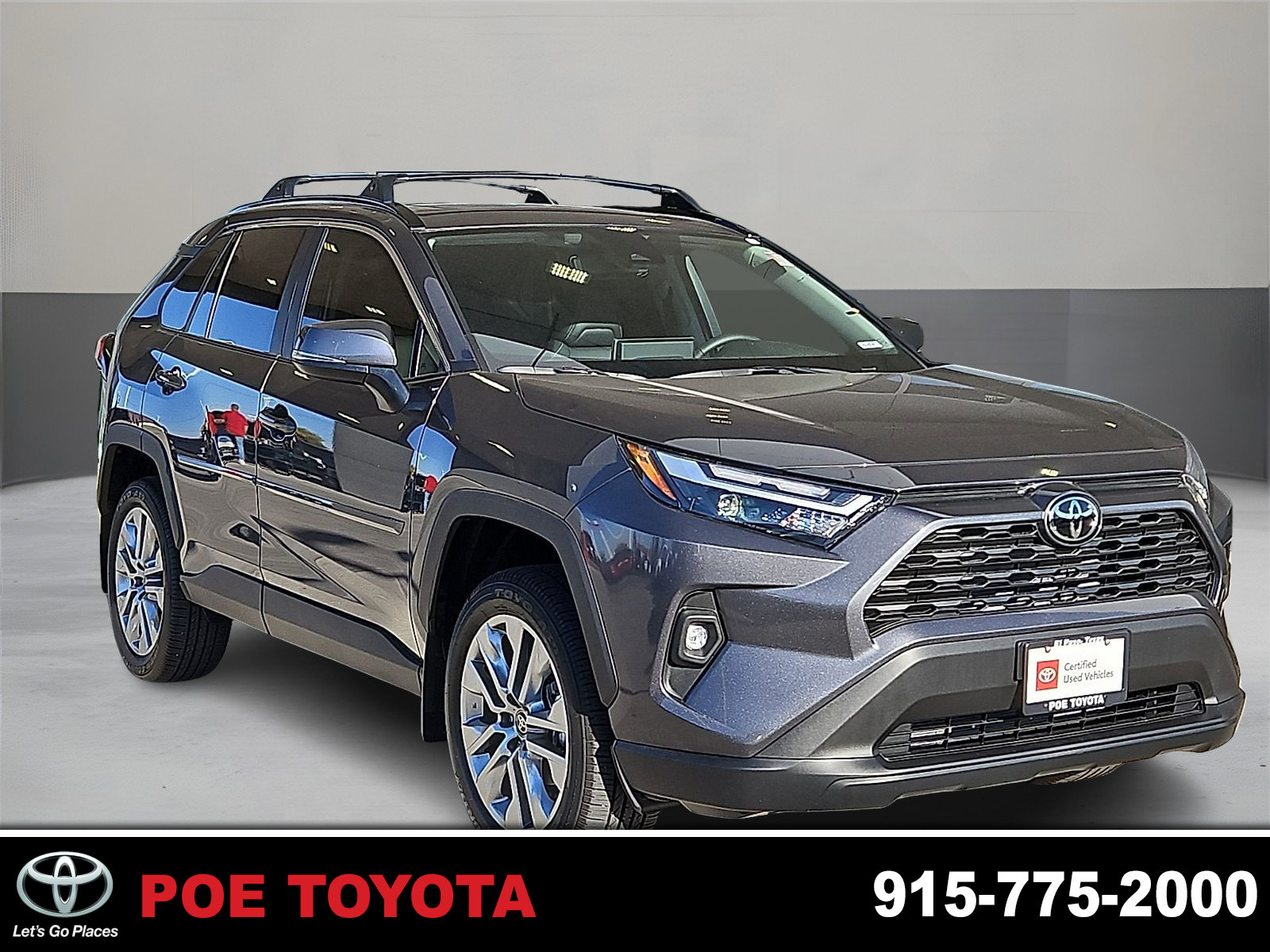 2025 Toyota RAV4 XLE Premium's photo