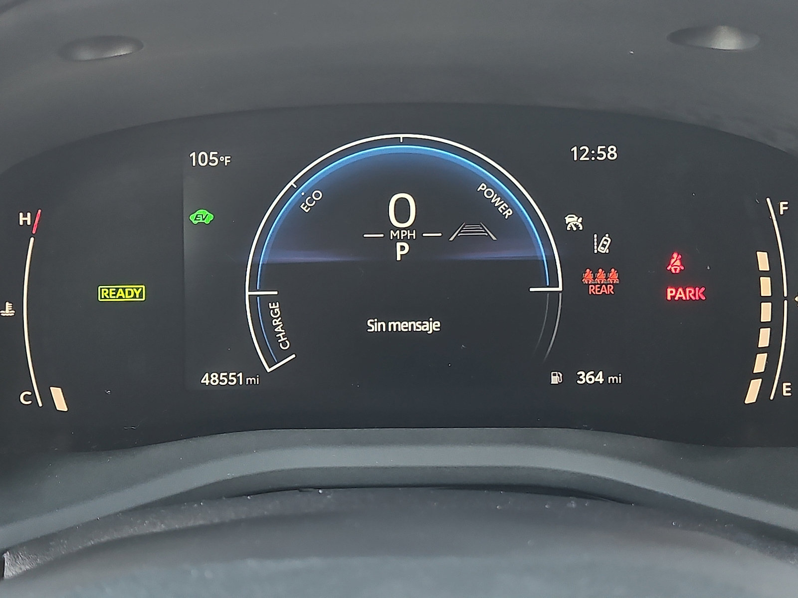 2025 Toyota Camry LE - Photo 11