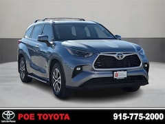 Used 2022 Toyota Highlander XLE SUV near Socorro, TX
