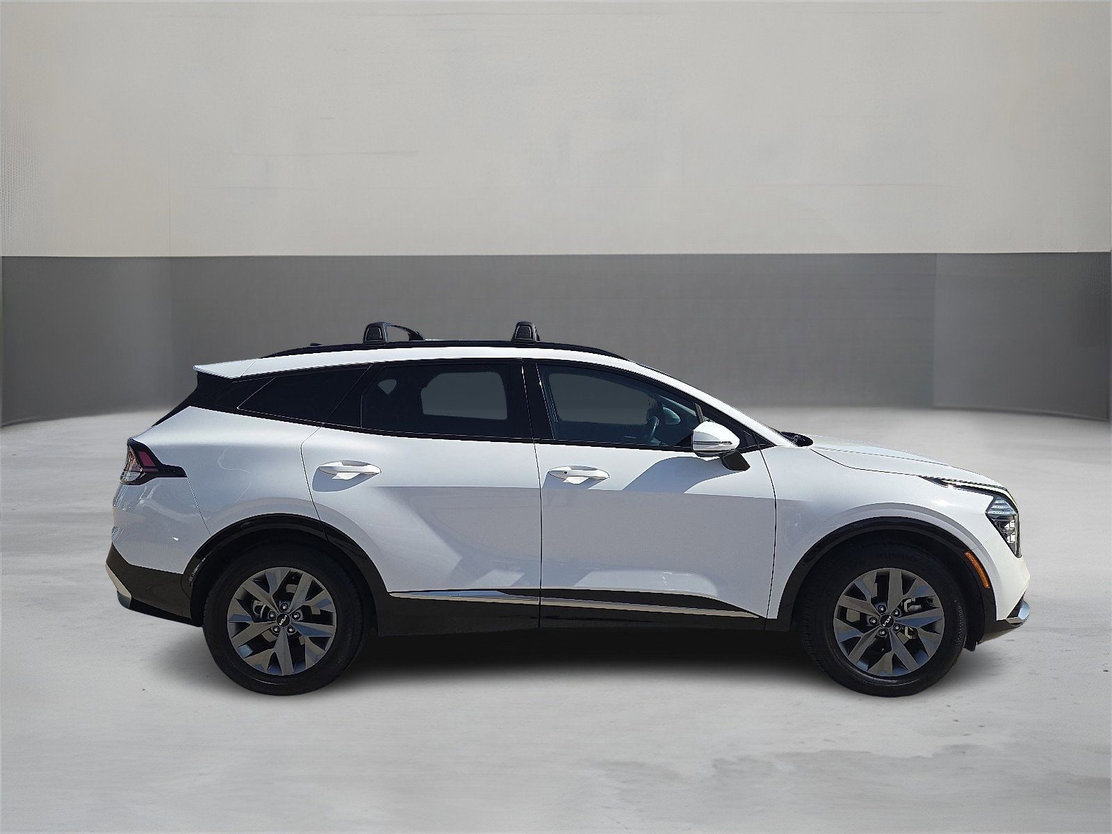 Used 2025 Kia Sportage SX with VIN 5XYK43DF3SG242405 for sale in El Paso, TX