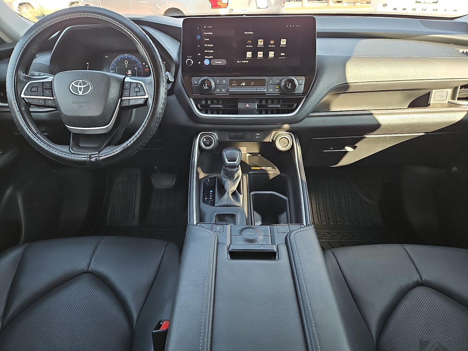 2024 Toyota Grand Highlander XLE - Photo 8