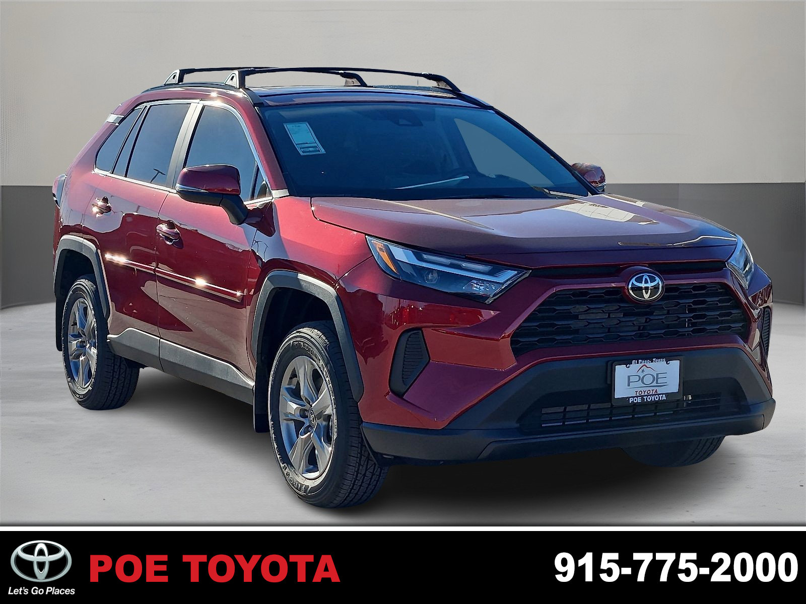 2025 Toyota RAV4 XLE's photo