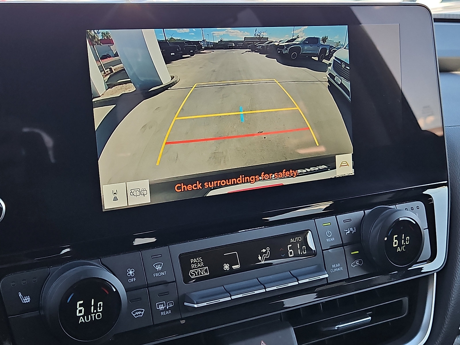 2025 Toyota Grand Highlander XLE - Photo 10