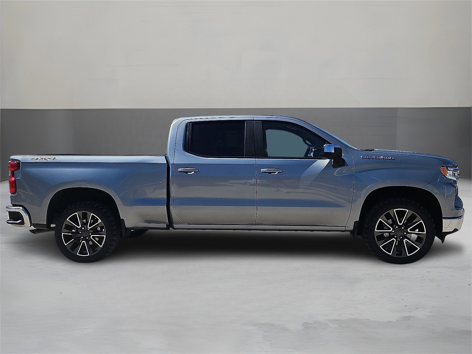 Used 2023 Chevrolet Silverado 1500 LT with VIN 3GCUDDED6PG347086 for sale in El Paso, TX