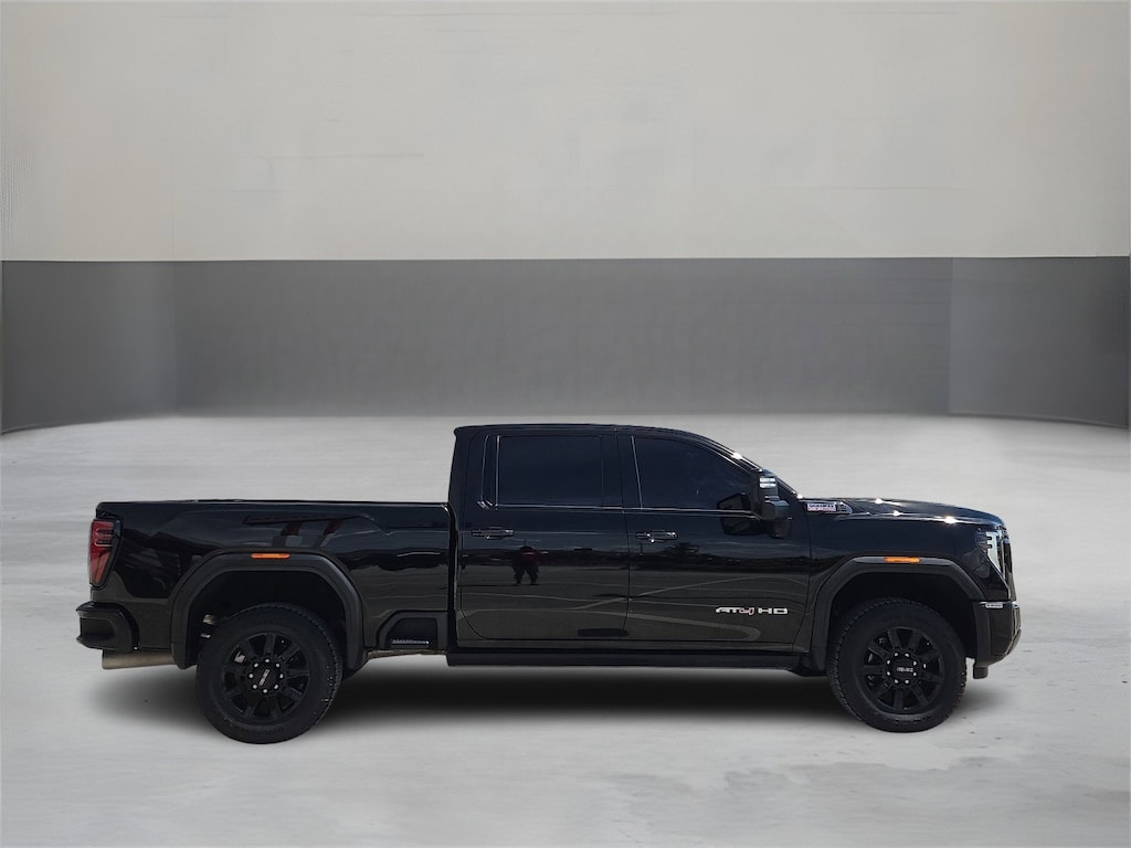 Used 2024 GMC Sierra 2500 HD AT4 Truck Crew Cab