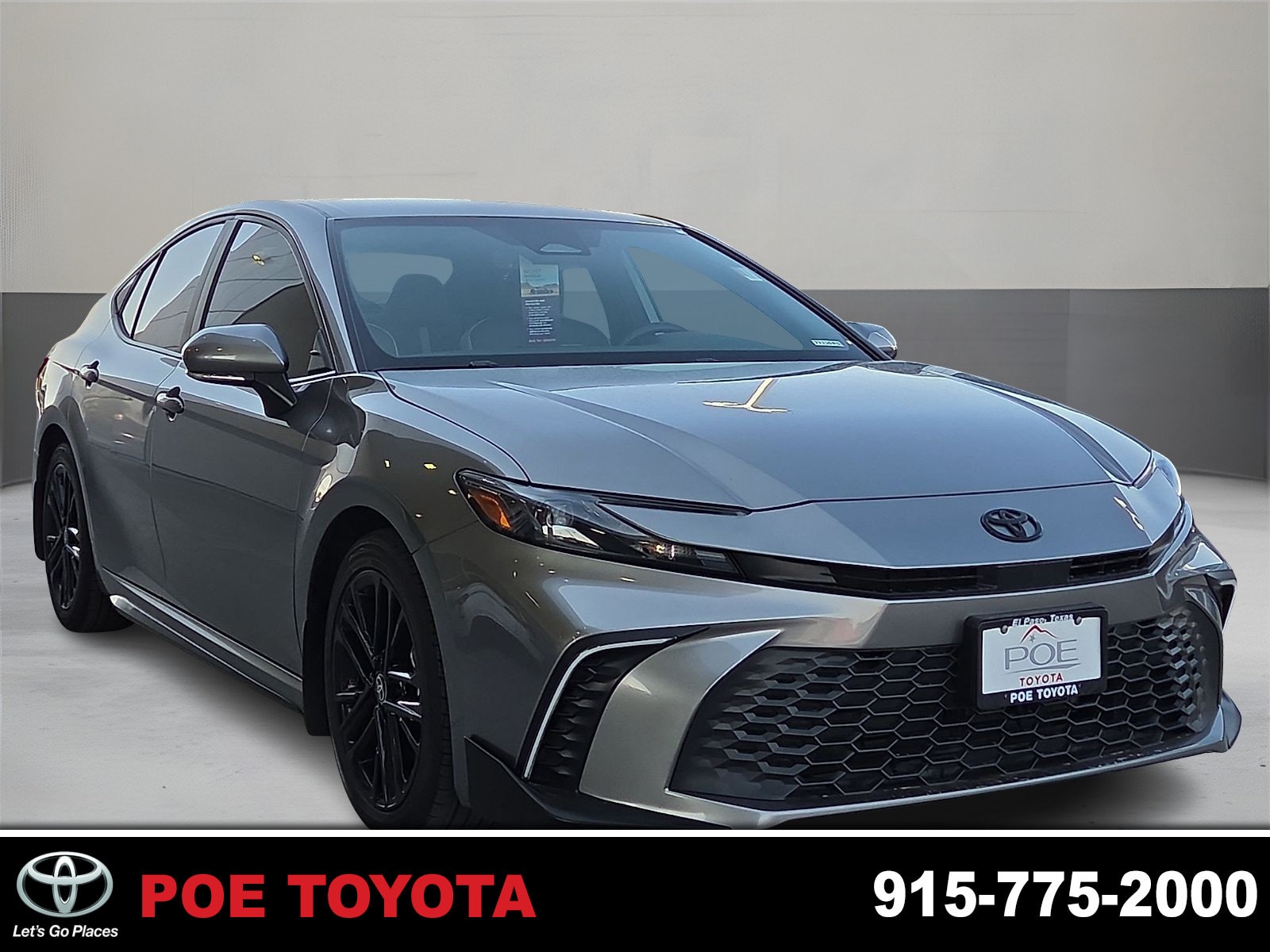 Pre-Owned 2025 Toyota Camry SE