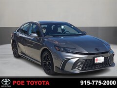 Used 2025 Toyota Camry SE Sedan near Socorro, TX