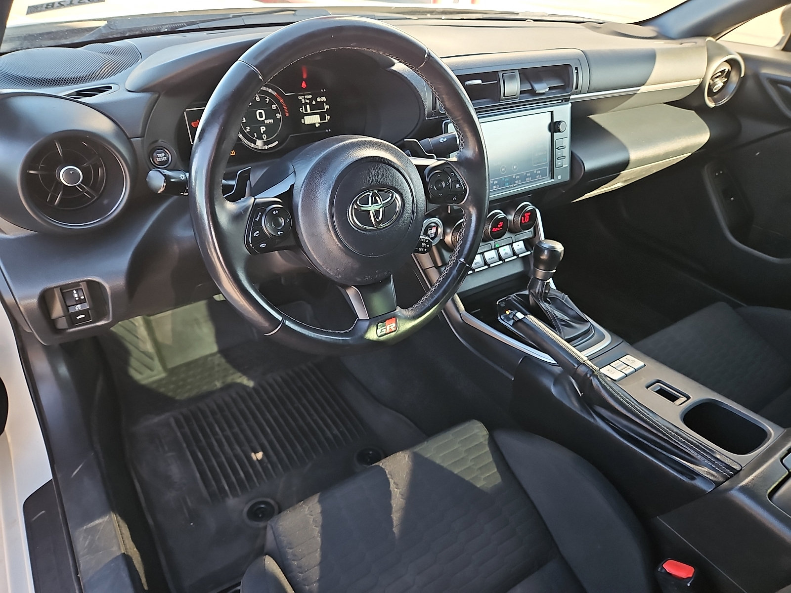 2022 Toyota GR86 Base - Photo 8