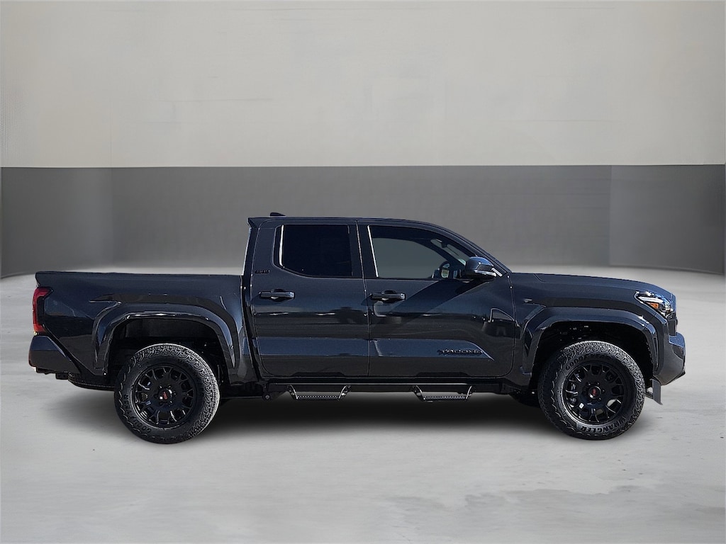 New 2026 Toyota Tacoma SR5 4X2 DOUBLE CAB