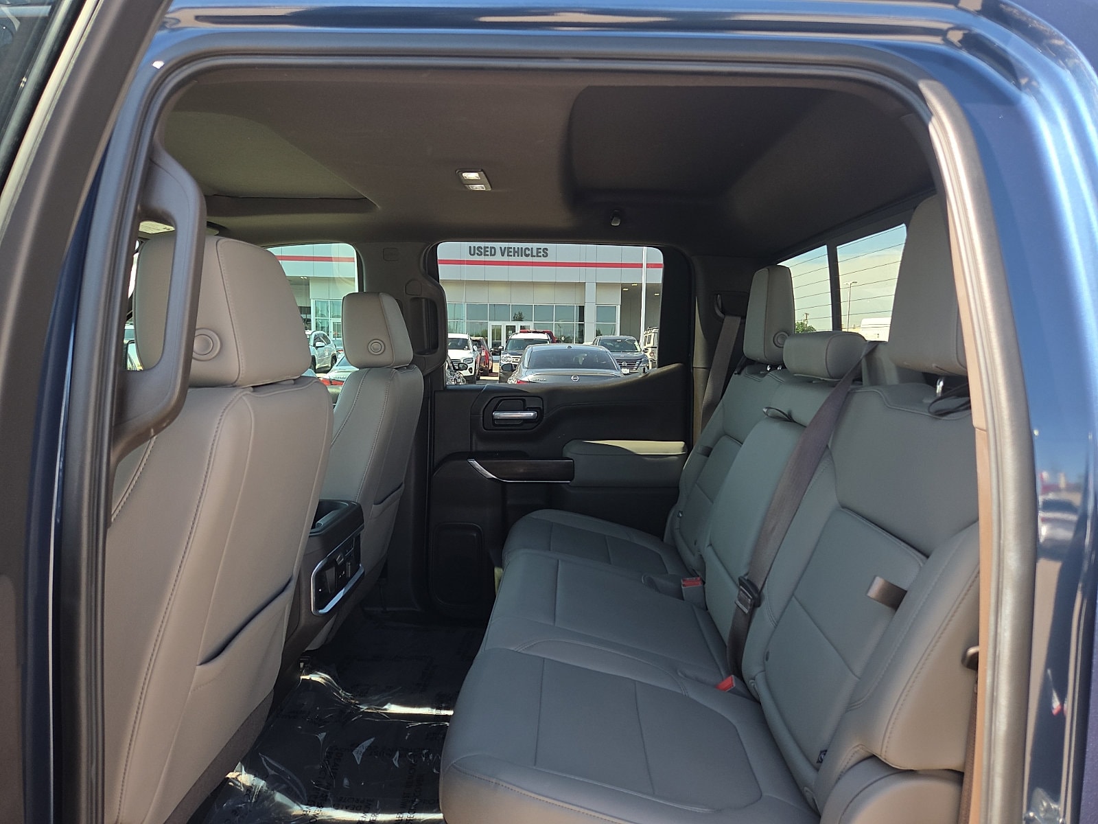 2021 GMC Sierra 1500 SLT - Photo 7