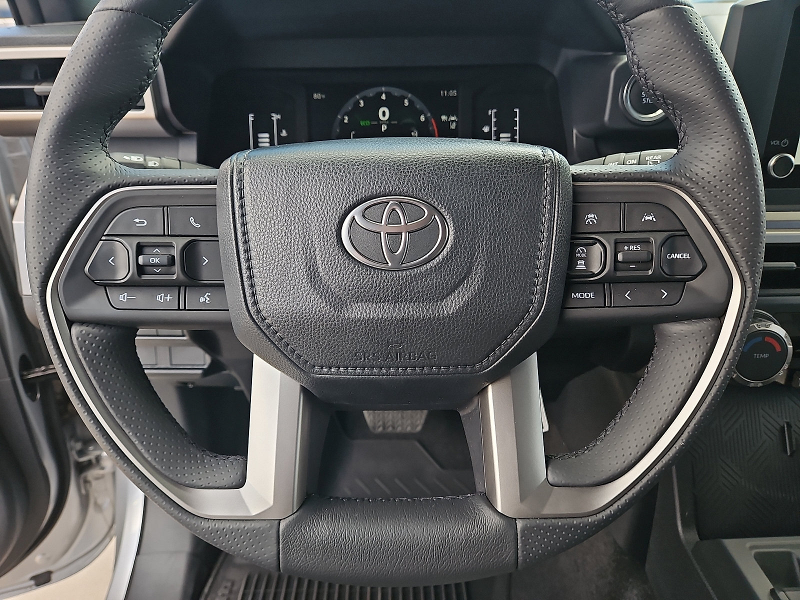 2026 Toyota 4Runner SR5 - Photo 12