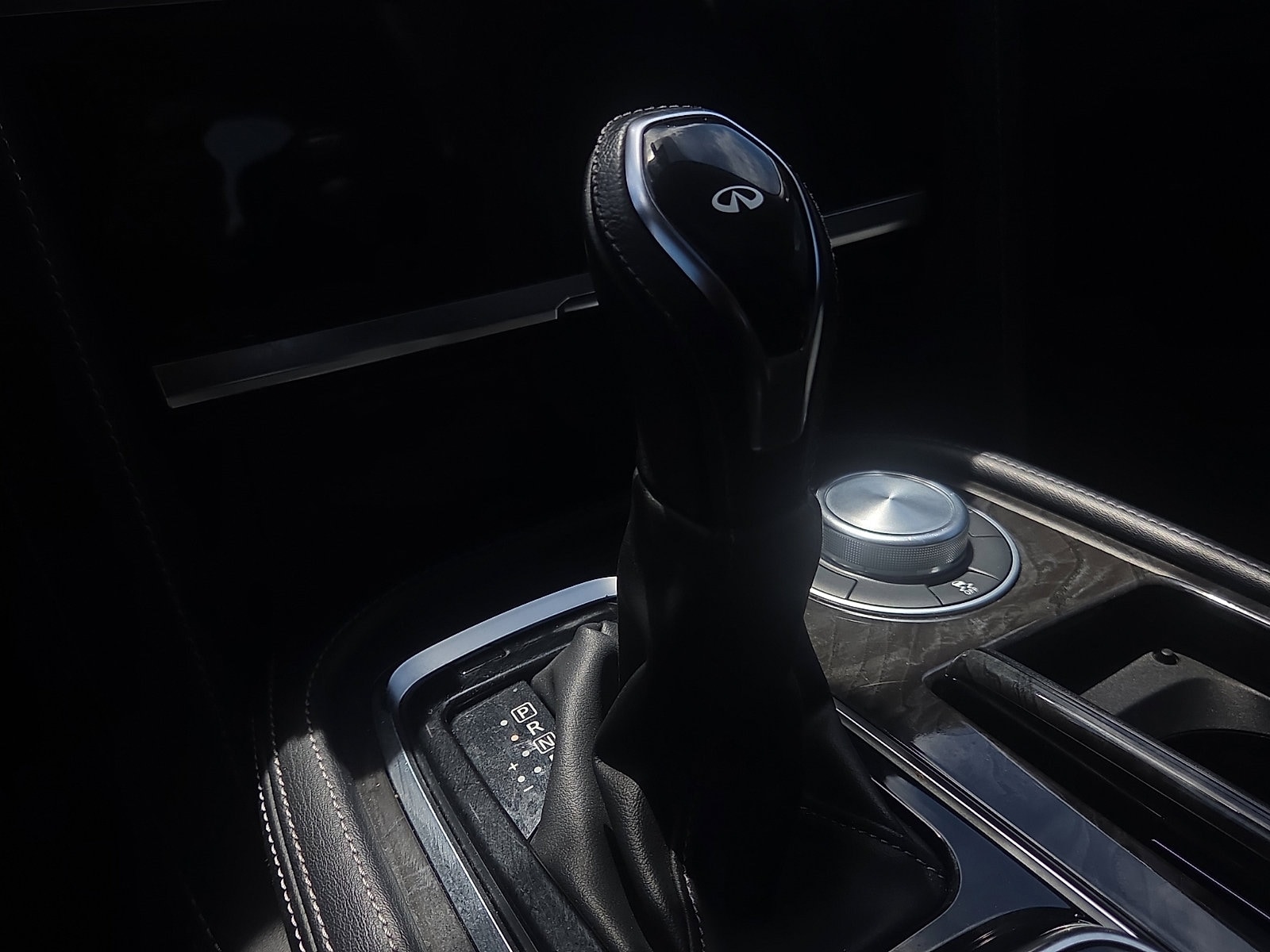 2024 INFINITI QX80 Luxe 4WD - Photo 12