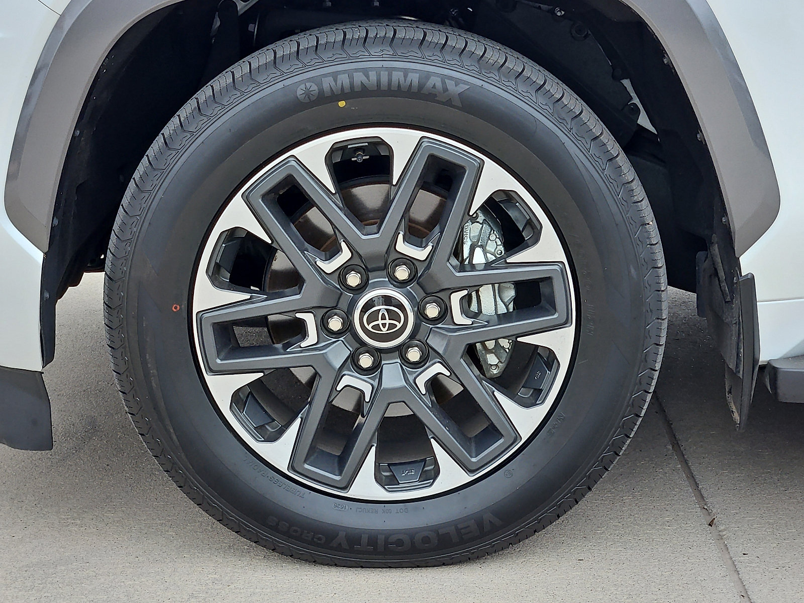 2024 Toyota Sequoia Limited - Photo 6