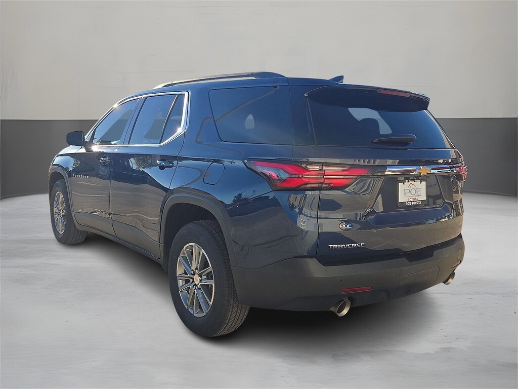 Used 2023 Chevrolet Traverse LT Cloth w/1LT SUV