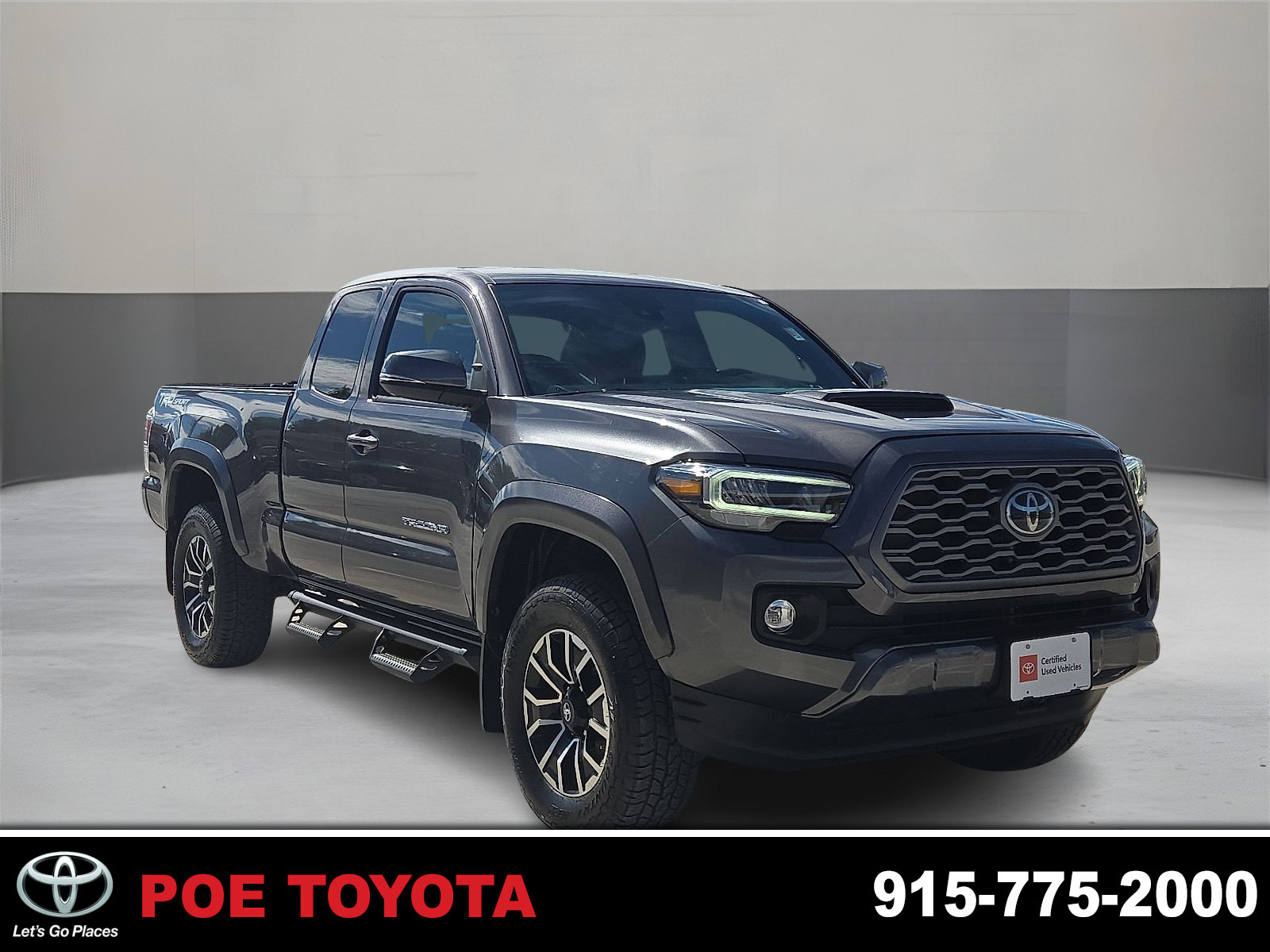 2023 Toyota Tacoma TRD Sport's photo