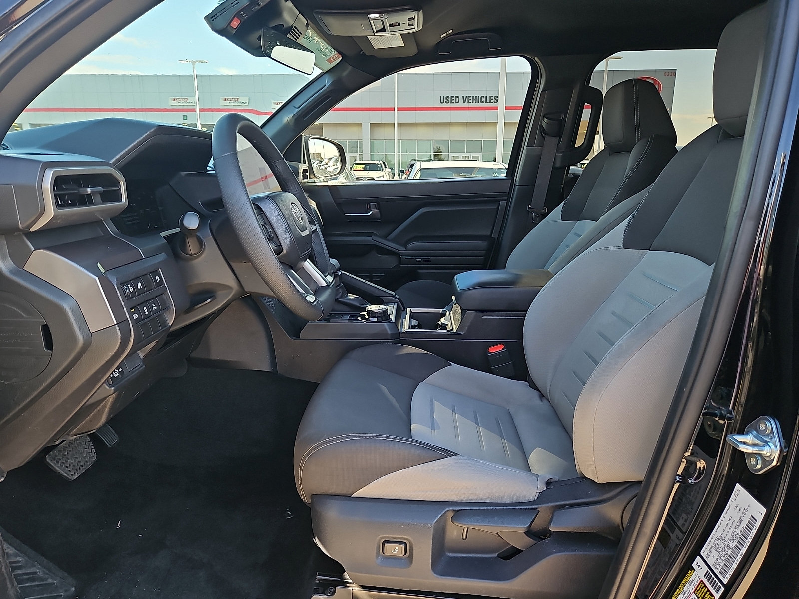 2026 Toyota Tacoma TRD Off Road - Photo 9