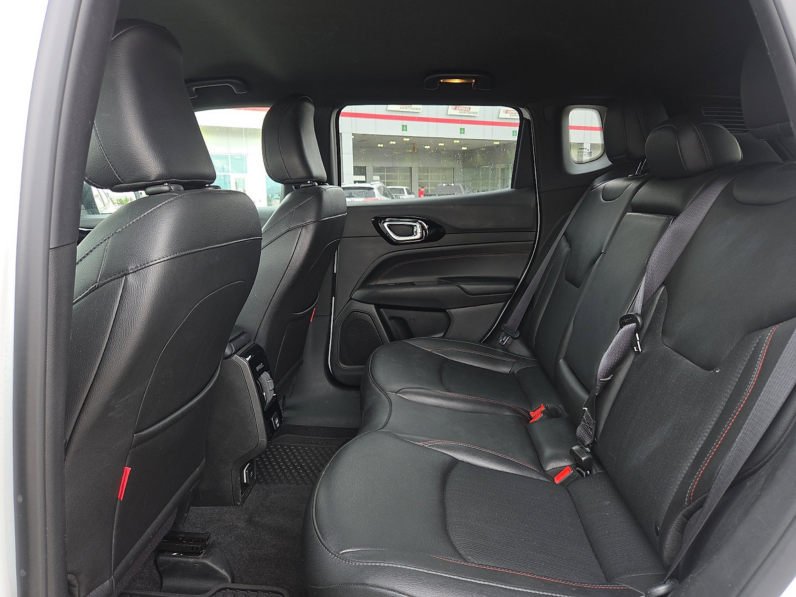 2025 Jeep Compass Trailhawk - Photo 7
