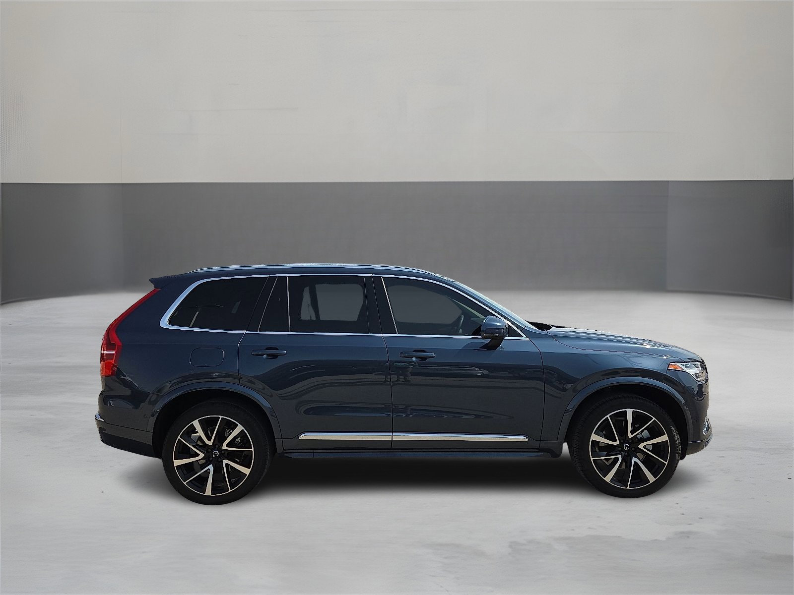 Used 2023 Volvo XC90 Plus with VIN YV4062PN7P1963586 for sale in El Paso, TX