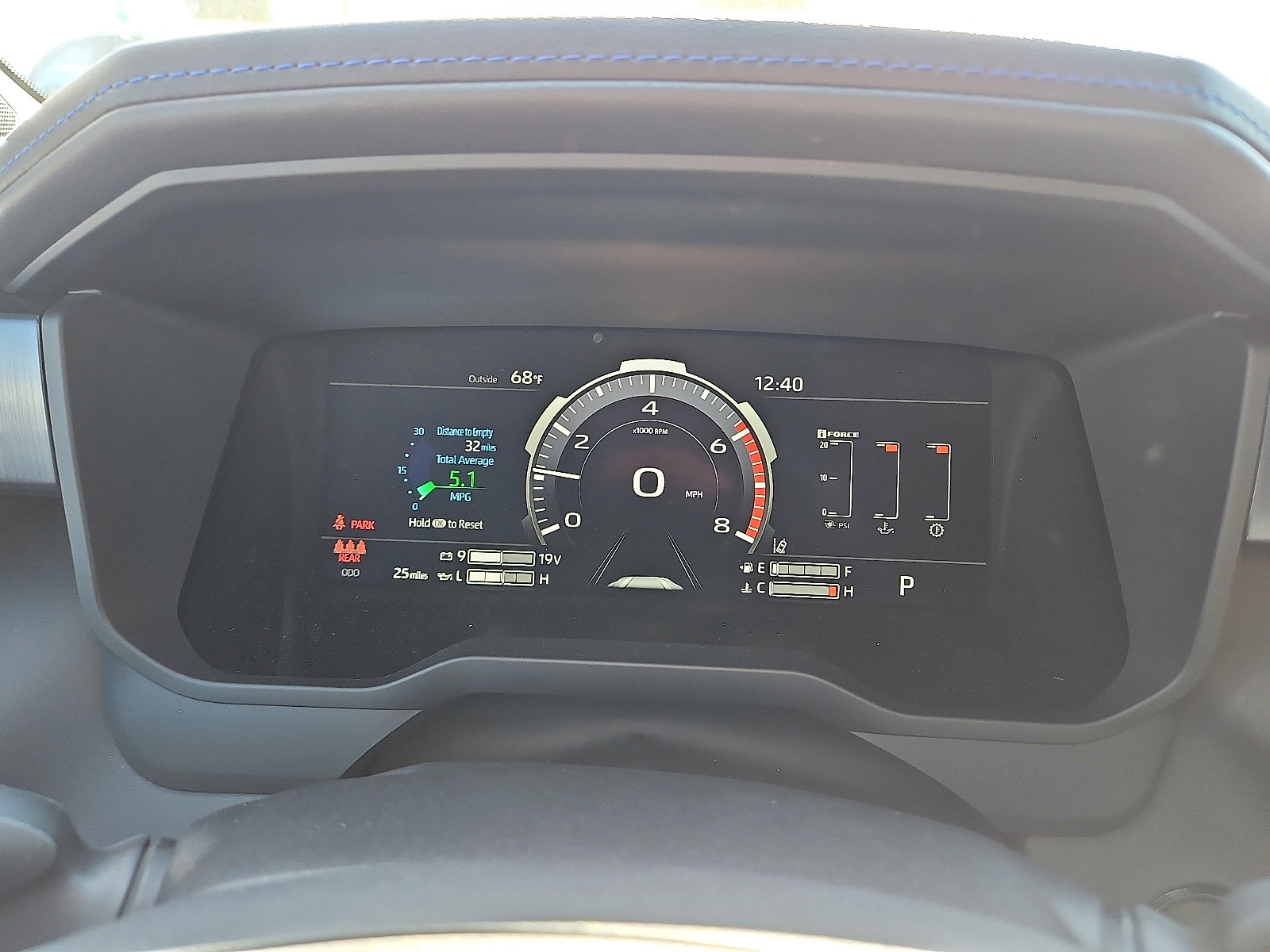 2026 Toyota Tundra Platinum - Photo 11