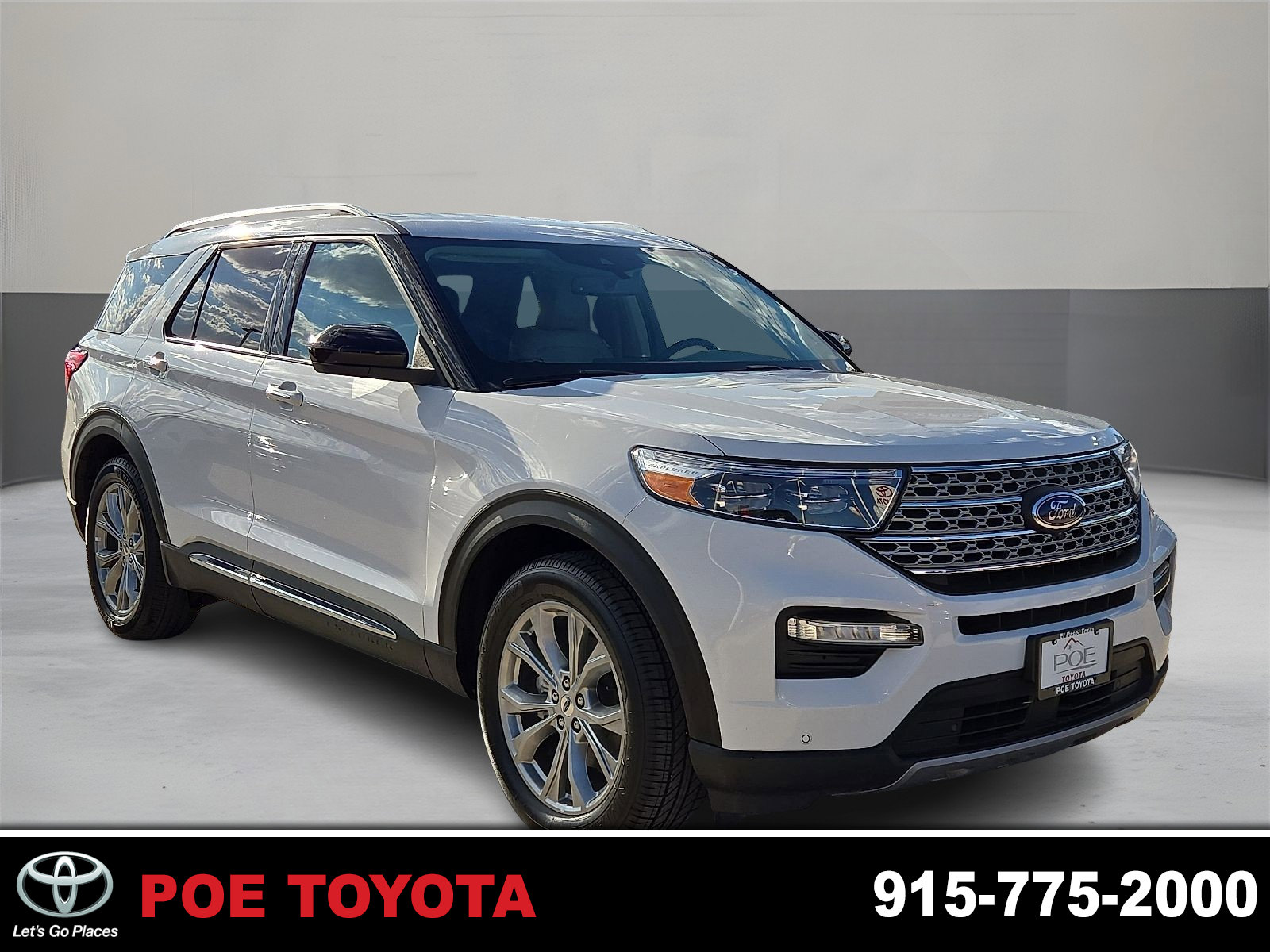 2024 Ford Explorer Limited's photo