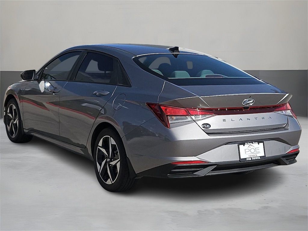 Used 2023 Hyundai Elantra SEL Sedan