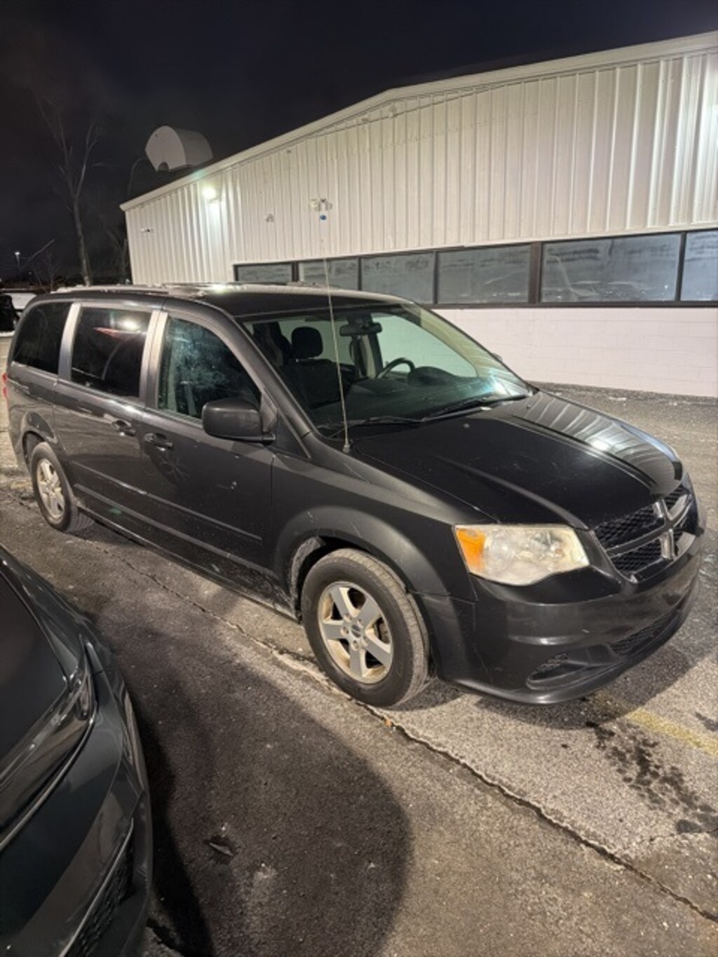 Used 2012 Dodge Grand Caravan SXT Minivan/Van
