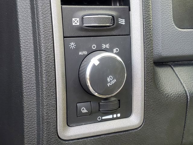 2015 RAM Ram 1500 Pickup Express - Photo 15