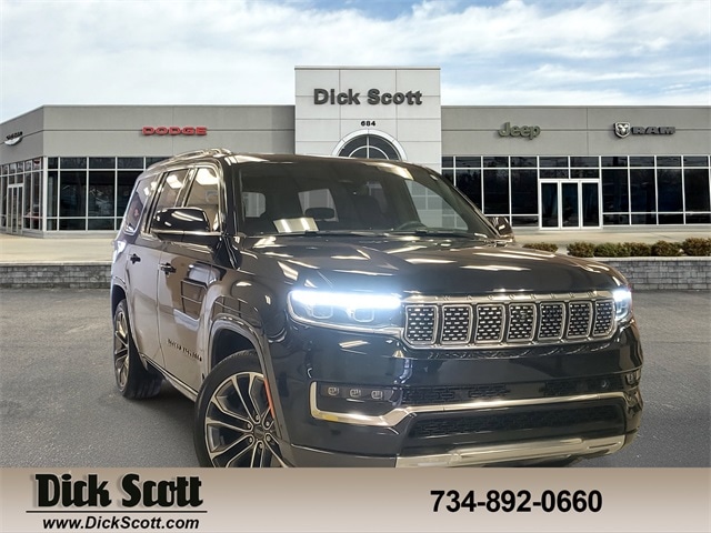 2022 Jeep Grand Wagoneer Series III's photo