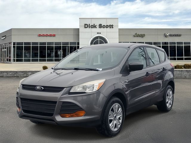 Used 2013 Ford Escape S with VIN 1FMCU0F7XDUC92546 for sale in Plymouth, MI