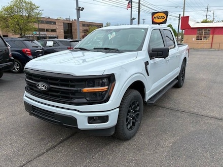 2025 Ford F-150 XLT Truck