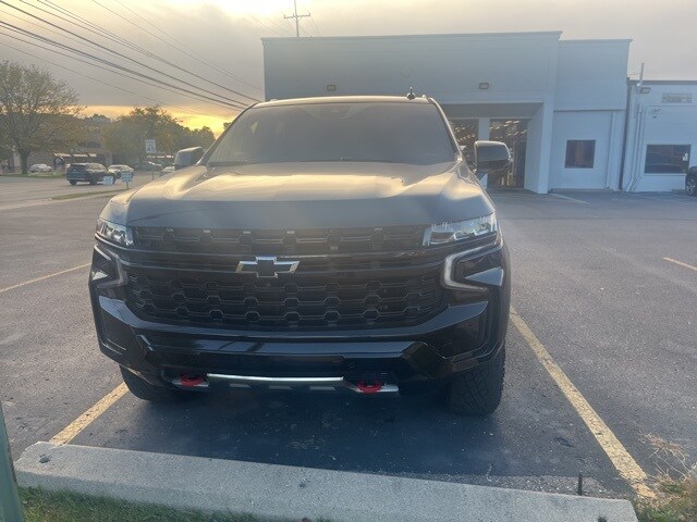 2023 Chevrolet Tahoe Z71 photo 2