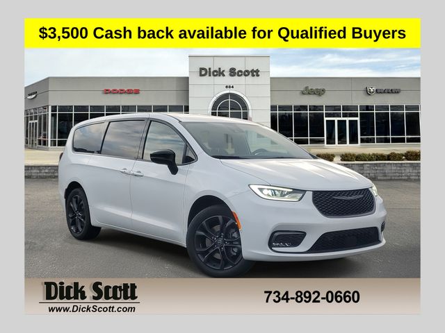 2026 Chrysler Pacifica