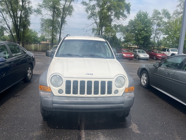 Used 2007 Jeep Liberty Sport with VIN 1J4GL48KX7W575744 for sale in Plymouth, MI
